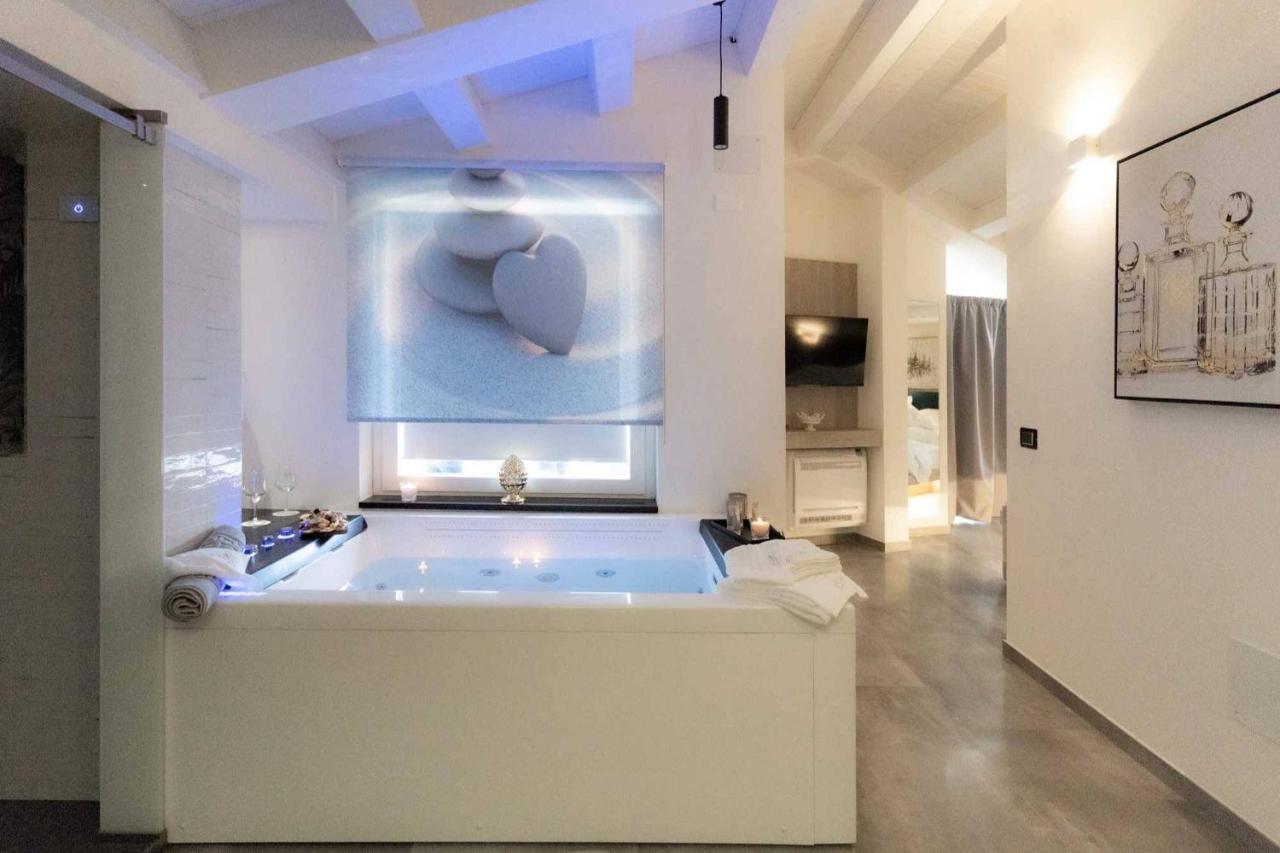 Carizza Rooms Pozzallo Buitenkant foto