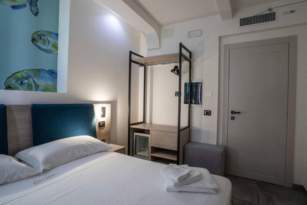 Carizza Rooms Pozzallo Buitenkant foto