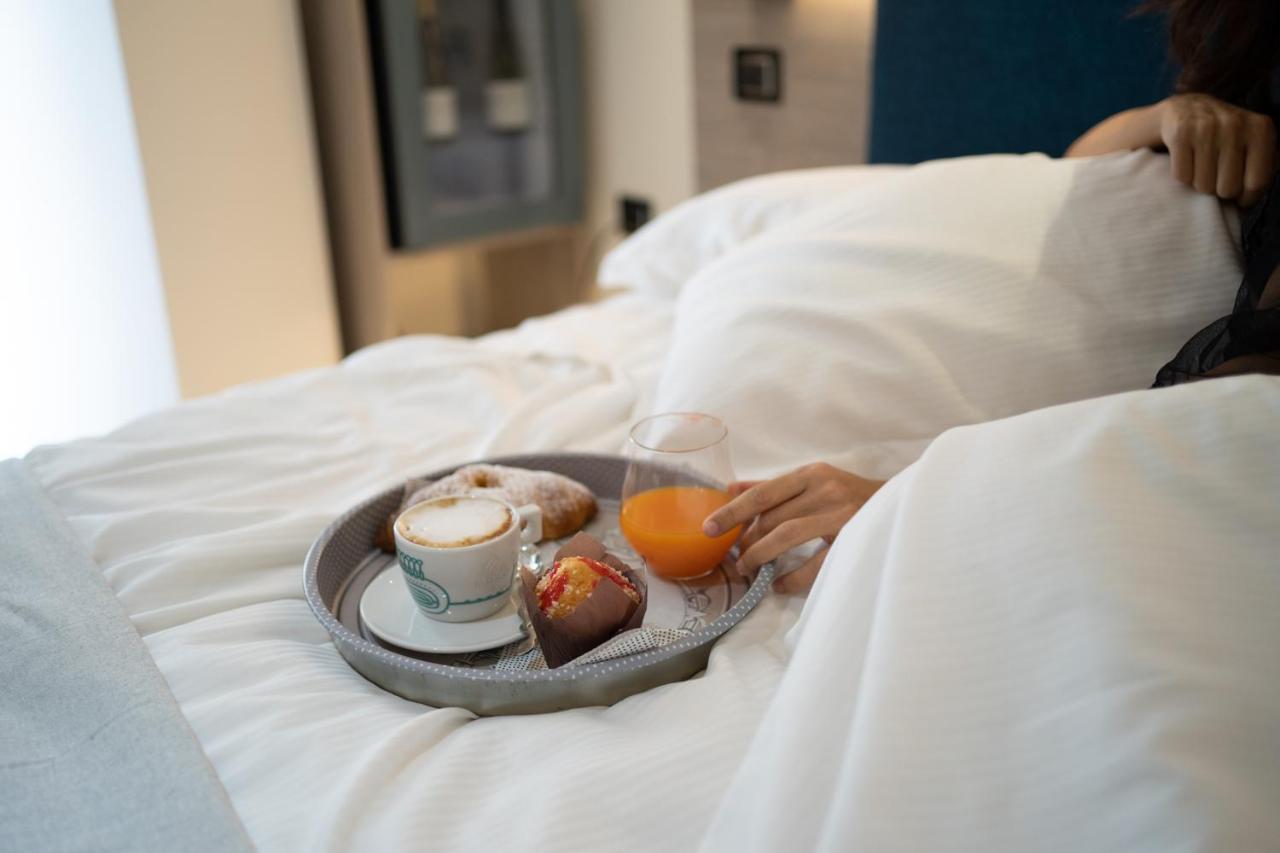 Carizza Rooms Pozzallo Buitenkant foto